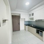 Cho thuê căn hộ happy one 54m2 2pn 2wc, view thoáng đẹp giá cực rẻ, khu căn hộ an ninh, sạch sẽ