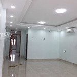 Nhà cho thuê 5,5x16m trệt 3 lầu hồng hà p9 phú nhuận