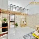 Studio cửa sổ trời hướng đông bắc đón nắng mát ngay lữ gia