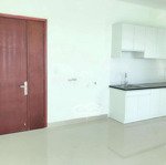 Cho thuê căn 60m2 2pn, 2wc nhà sạch tầng cao thoáng mát, vào ở ngay