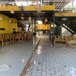 Sang nhượng quán ăn 400m2 đường bà huyện thanh quan - mỹ an