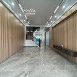 Bán nhà 4 tầng 110m2 nhà thiết kế để ở nên rất đẹp không gian thoáng