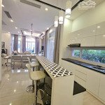 Chính chủ cần cho thuê lâu dài biệt thự ven suối xanh villas hòa lạc. full nội thất 0823346865