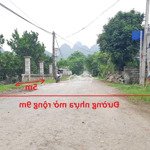 Bán đất thị trấn hàng trạm, gần đô thị cao cấp, đường nhựa đang mở rộng, đầu tư tốt 145m2