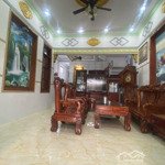 Bán nhà đẹp phường phú hoà 0966481567