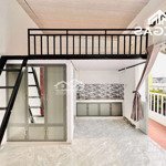 Căn hộ dịch vụ duplex gác cao sẵn máy lạnh ngay trung tâm quận 6