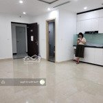 Cho thuê căn hộ 2n đồ cơ bản, 76m2 giá bán 11 triệu