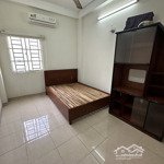 Phòng trọ sinh viên + 10m2 + đường đoàn văn bơ q4