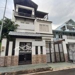 Villa 8x20m, hầm, trệt, 2 lầu trung tâm khu đô thị an phú, quận 2