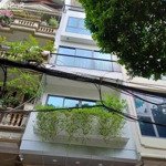 Chính chủ bán nhà phố trần khát chân diện tích 52.6m2 xây 5 tầng. liên hệ: 0979535331