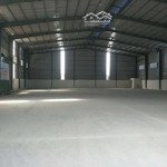 Cho thuê kho măt tiền kho võ văn kiệt - cô giang - q1diện tích700 m2 giá bán 200 triệu/th - 200 triệu/th 0936931749