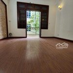 Cho thuê nhà riêng phân lô nguyễn xiển, 55 m2 x 5 tầng, có tầng hầm để xe