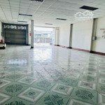 Cho thuê xưởng đẹp 300m2 mặt tiền quốc lộ 1a, quận 12