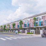 Căn 3 lầu hướng bắc view công viên, thanh toán 30% nhận nhà ngay, liền kề thành phố mới bình dương