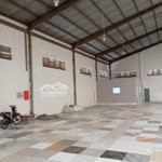 Cho thuê kho xưởng 460m2 ngã tư linh xuân, thủ đức, có vp, xe cont vào tận kho