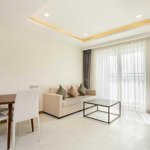 Cho thuê căn hộ 2pn2wc sunrise city view giá 17 triệu miễn phí quản lý