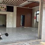 Nhà nguyên căn 8x12m 1 trệt 1 lầu 2 pn,mặt tiềnhoàng sa, p11, q3 giá bán 35 triệu