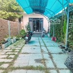 Cho thuê nhà 175m2 4 phòng ngủfull nội thất sân oto