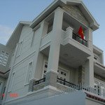 Cho thuê biệt full nội thất ngay trung tâm phường 7, vũng tàu.