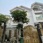 Cho thuê căn villa 8x20m hầm trệt 2 lầu đường 34 phường an phú