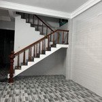 Cho thuê nhà 3tầng x65m2 đường ngô quyền, gần vincom, sơn trà chỉ 10 triệu