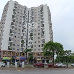 Chính chủ bán căn hộ:happy star tower giang biên :82m2(tt) 3 phòng ngủ 2 vệ sinh (căn góc)