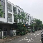 Một căn shophouse duy nhất tọa lạc tại vị trí vàng của khu đô thị vsip sinh ngàn lợi nhuận