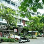 Kẹt tiền bán gấp shophouse nguyễn thị nhung ,dt: 100m2 , nhà 1 trệt 5 lầu full nội thất