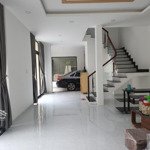 Cho thuê nhà kdc trung sơn, himlam6a, sadeco quận 7 giá từ 25 triệu đến 50 triệu(tin thiệt) liên hệ: 0922725678