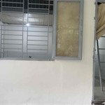 Phòng trọ 12.5m2, gác cao 2m, nguyễn văn lượng, gần lotte, công viên