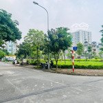 Bán nhà 4 tầng khu tái định cư giang biên, long biên