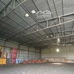 Cho thuê kho trần xuân soạndiện tích180m2 có văn phòng, điện, nước đủ