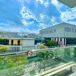 Tầng 2, dt 60m2 ngăn sẵn 2 phòng, view trường học, sẵn máy lạnh - vạn phúc city. giá chỉ 9 tr (tl)