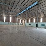 Cho thuê kho xưởng 1500m2,giá rẻ .đường xe công ,điện 3 pha.bình nhâm ,thuạn an,giáp lái thiêu