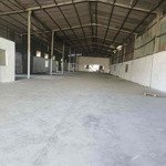 Kho xưởng 1500m2 gần ngã tư bà điểm - phan văn hớn