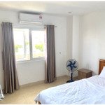 Trống sẵn ( available) căn 1 phòng ngủ ( 1bedroom) đường an thượng