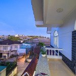 Villa hẻm ô tô lớn hùng vương, p9, đà lạt, 20x20m, giá 23 tỷ