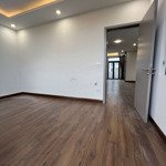 Cho thuê shophouse hoàn thiện 5 tầng full đh thang máy giá 23tr/th