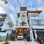 Villa hồ bơi nhà 4 tầng mặt tiền bàu năng, hoà minh cách biển n