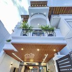 Căn villa xây mới 100% , có hồ bơi , nằm ngay tr.tâm quận liên chiểu