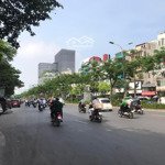 Chính chủ bán nhà mặt phố gần đào tấn, nguyễn khánh toàn 136m2 4 tầng kinh doanh vỉa hè 62 tỷ