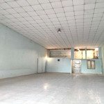 Xưởng 300m2, nền gạch, tân hiệp, hóc môn.