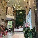 Nhà cở sở kd spa 2100 m2 hoàng sa biển