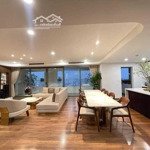 Bán căn hộ vip view hồ mễ trì diện tích: 150m2 3 phòng ngủtòa viwaseen tố hữu, giá bán 7 tỷ bao phí, liên hệ: 0932392256