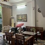 Chính chủ cần bán nhanh căn mt bùi thị xuân ngang 6m8 siêu đẹp alo 0905384828