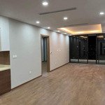 Cho thuê căn hộ cc elipse tower trần phú hà đông,diện tích97m 2 ngủ 2 vs giá bán 10 tr. làm vp