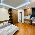 Studio số 8 võ chí công cầu giấy