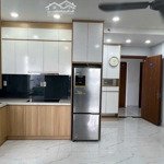 Cho thuê căn góc chung cư phúc đạt. 50m2 gồm 2 phòng ngủ 1 vệ sinh• full nội thất