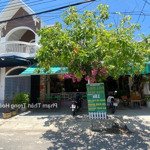 Bán nhà 2 tầng đang kinh doanh cafe đường 20m, phường vĩnh hoà, nha trang 185,6m2 giá 60trđ/m2