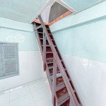 Nhà mới hẻm rộng thoáng 3x6 1 lầu 1 vệ sinhnguyễn tất thành q4